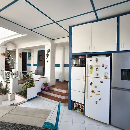 Σπίτι διακοπών Spacious With Pool And Sea Views