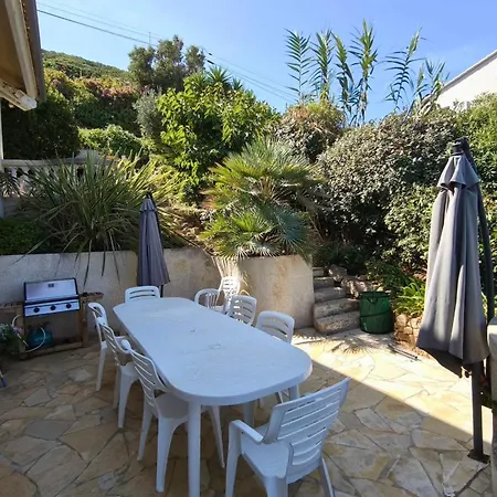 Semesterbostad Spacious With Pool And Sea Views Villanova