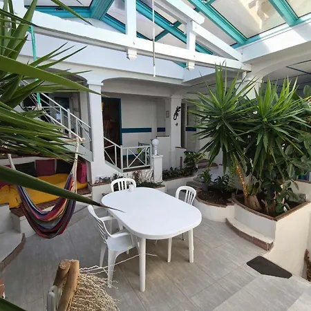 Spacious With Pool And Sea Views Villanova