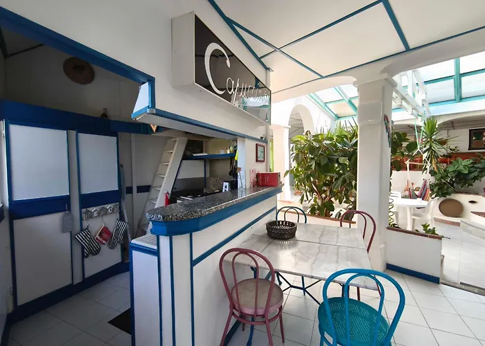 Ferienhaus Spacious With Pool And Sea Views
