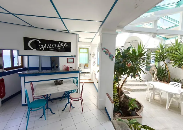 Ferienhaus Spacious With Pool And Sea Views Villanova